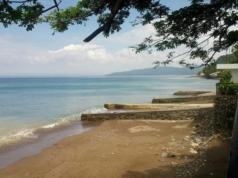 Acacia Resort And Dive Center Batangas Exterior photo